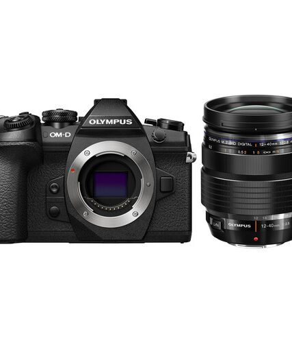 OLYMPUS OM-D E-M1 MARK II MIRRORLESS CAMERA WITH 12-40MM LENS KIT